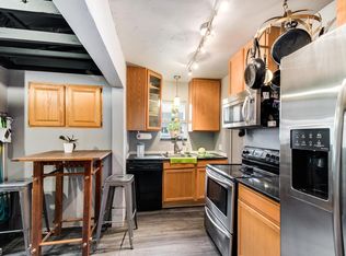 2951 S Fox St, Englewood, CO 80110