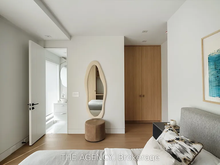 126 Sherwood Ave — Photo 34