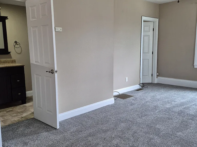136 N Mantua St #1 — Photo 3