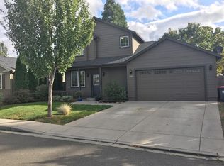569 Antilles Ln, Medford, OR