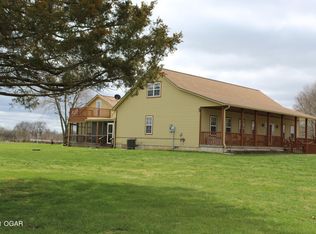 14452 E Pawhuska Rd, Nevada, MO 64772