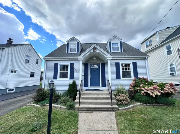 326 Burritt Avenue, Stratford, CT 06615