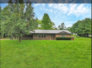 13900 Rosefarm Rd, Crooksville, OH 43731