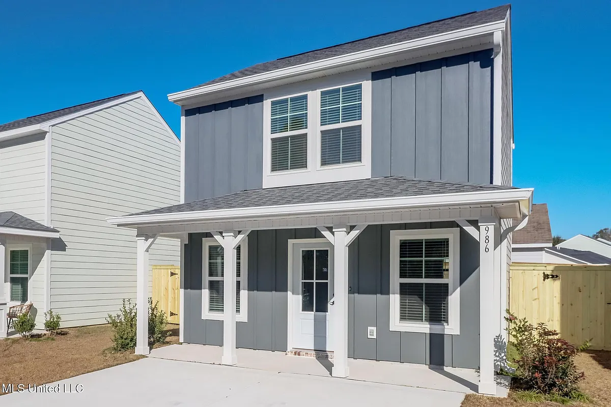 Building Photo - 986 Waterford Ln