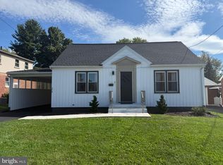 1012 S Coldbrook Ave, Chambersburg, PA 17201