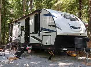 107 7th St, Ellijay, GA 30540