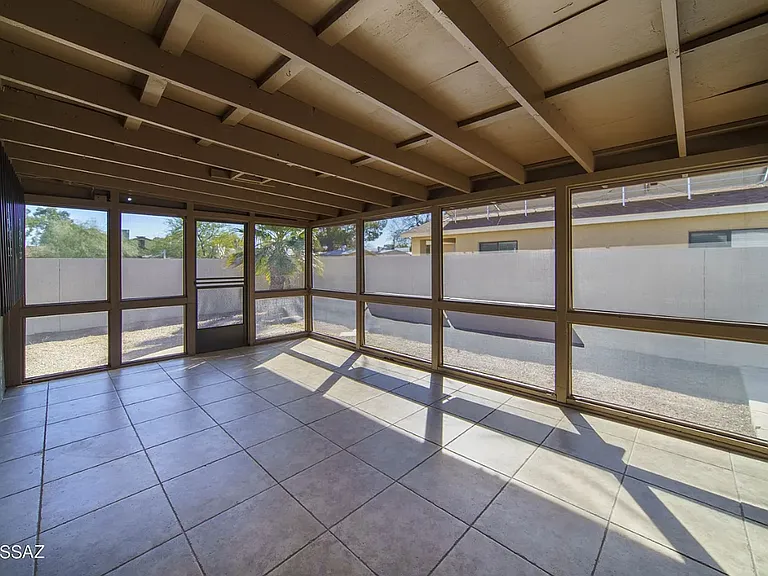 3438 E Lee St — Photo 27