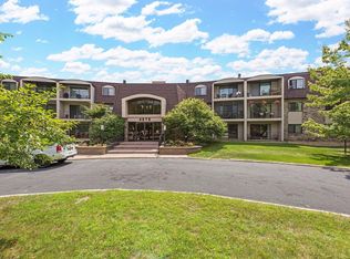 4575 80th Street Cir W #130, Bloomington, MN 55437