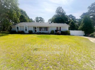 150 Hickman Ct, Raeford, NC 28376