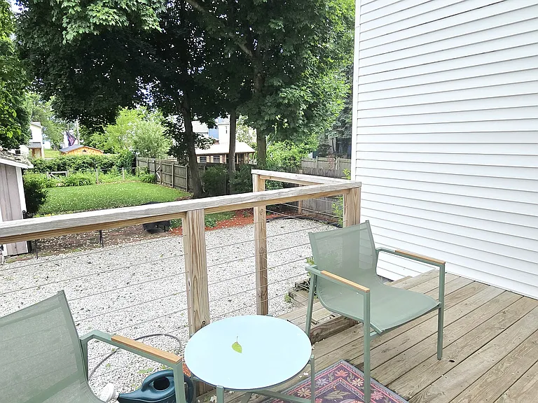 914 W 3rd St #1 — Photo 7