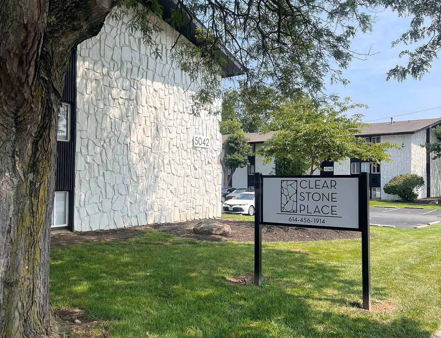 Clear Stone Place — Photo 3