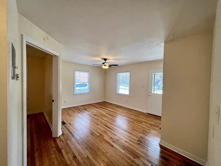 411 E College Ave #1 — Photo 6