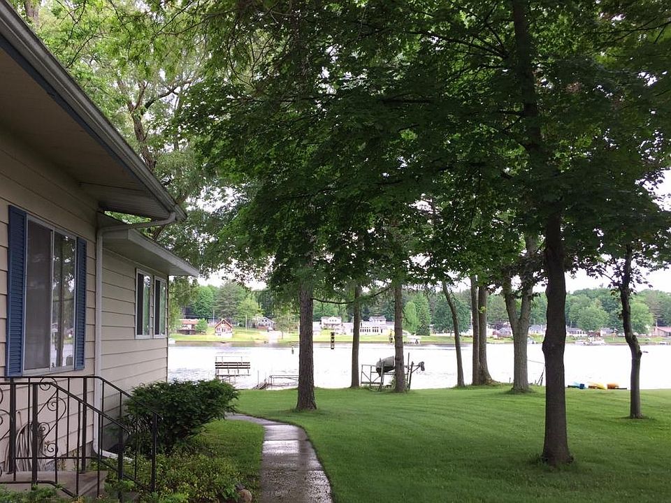 1st image of 4539 N Island Dr