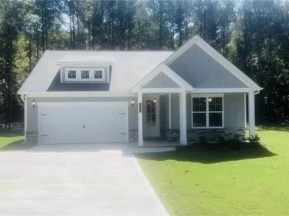 39 Shelly Ct, Mansfield, GA 30055