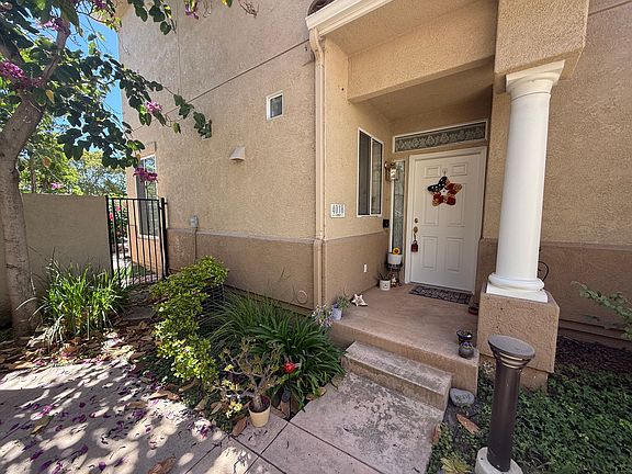 2nd image of 4018 Brindisi Pl