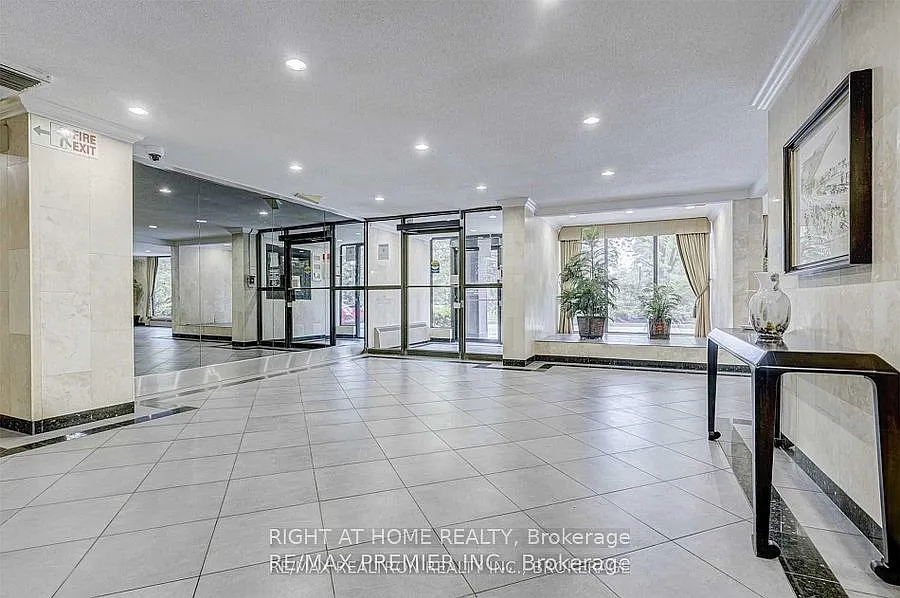 3 bed, $2,850 — Photo 3