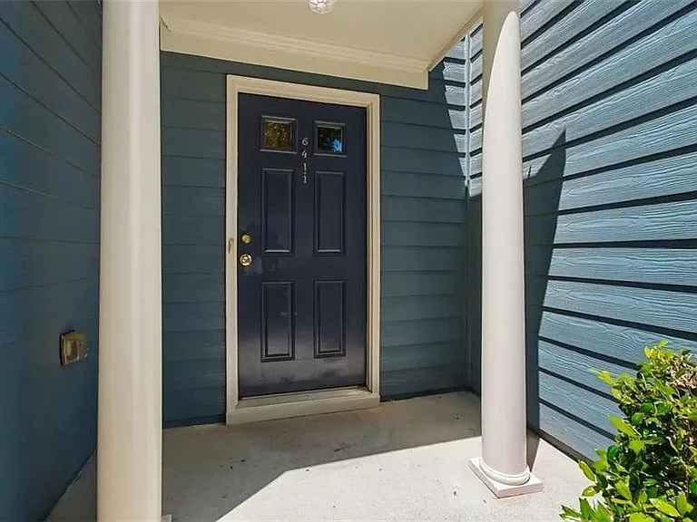 6411 Silvertide Way — Photo 7