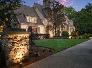 1031 Tyne Blvd, Nashville, TN 37220