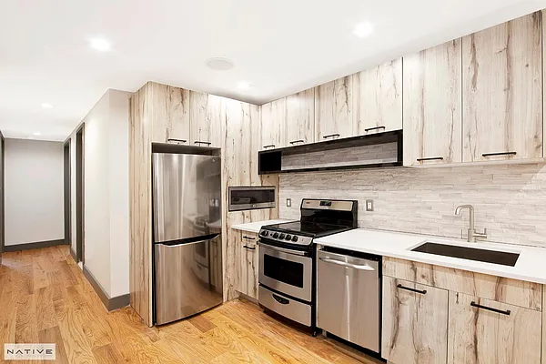 Rented by Native Real Estate LLC | media 14