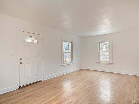 2nd image of 1550 Benton St