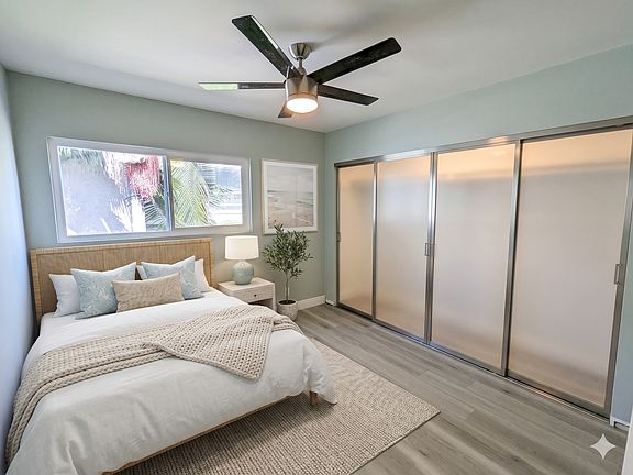 4th image of 219 Loma Ave APT 8