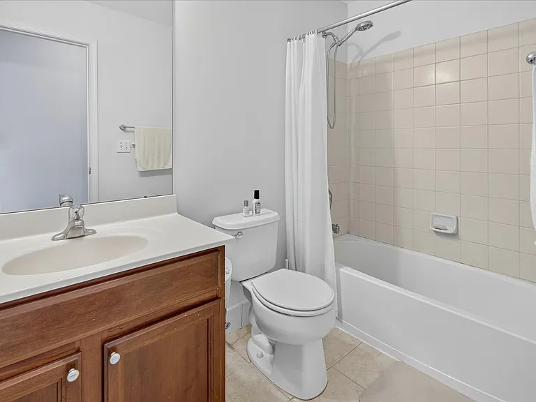 261 Concord Pl — Photo 22