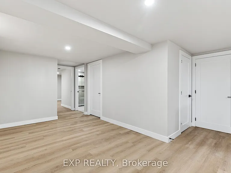 263 Anne St N #3 — Photo 6