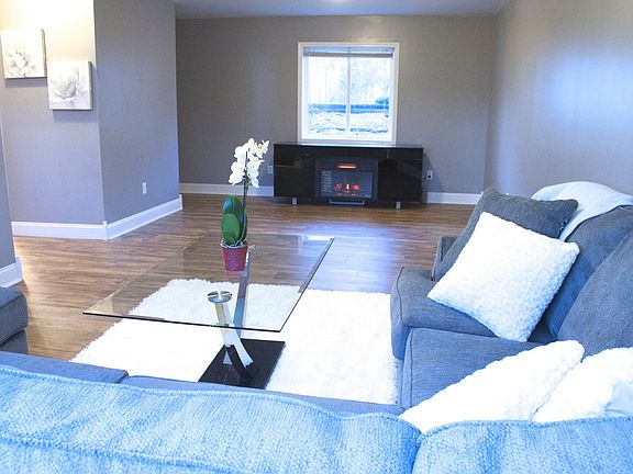 WOW!  RECENTLY UPDATED, MOVE IN READY AND BEAUTIFUL!  Come see it for yourself at the upcoming open houses or call for a personal tour!