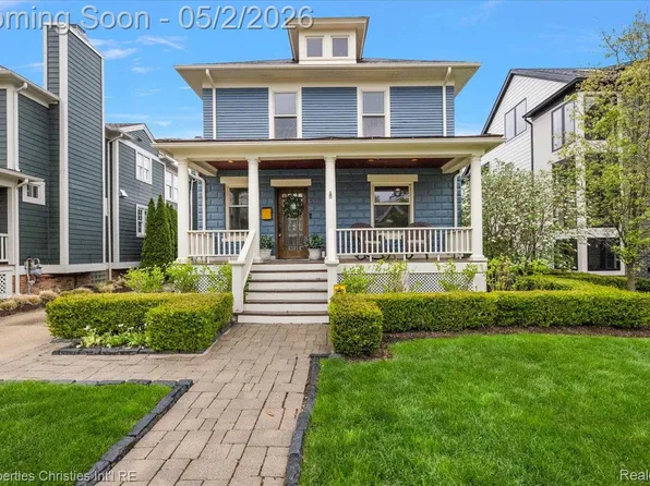 887 Ann St, Birmingham, MI 48009