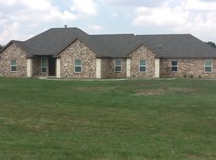 2425 Pecan Springs Rd, Cleburne, TX 76031