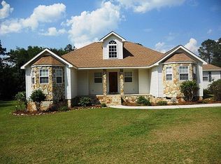 107 Kingston St, Cochran, GA 31014