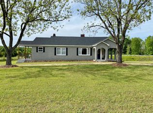 1065 Savannah Street Ext, Calhoun Falls, SC 29628