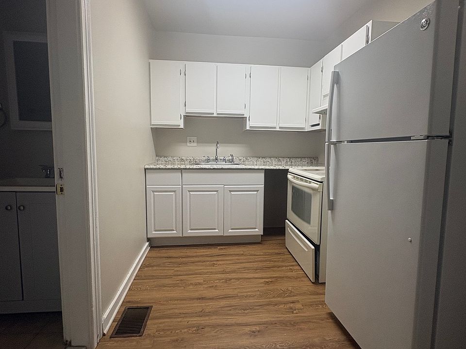 2nd image of 49 Austin St APT 4