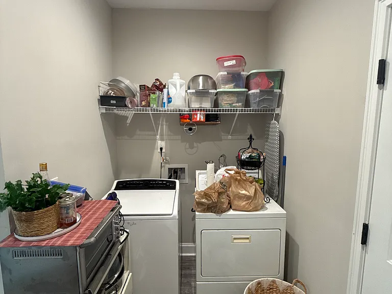 110 Arlington Ct — Photo 7