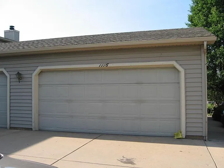 1116 N Gammon Rd — Photo 3
