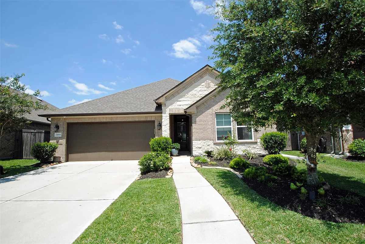 Building Photo - 24818 Harvest Elm Ct