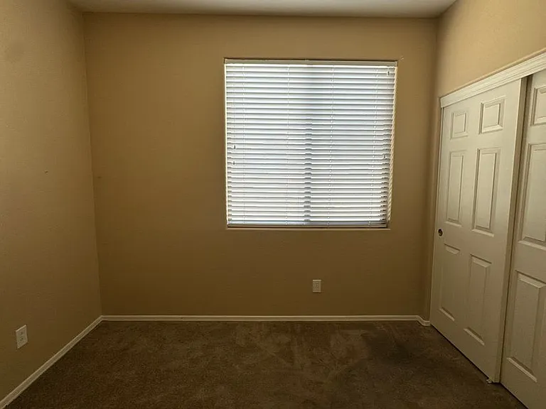 39208 N Parker Ln — Photo 22