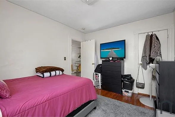 78 Collins St #2 — Photo 4