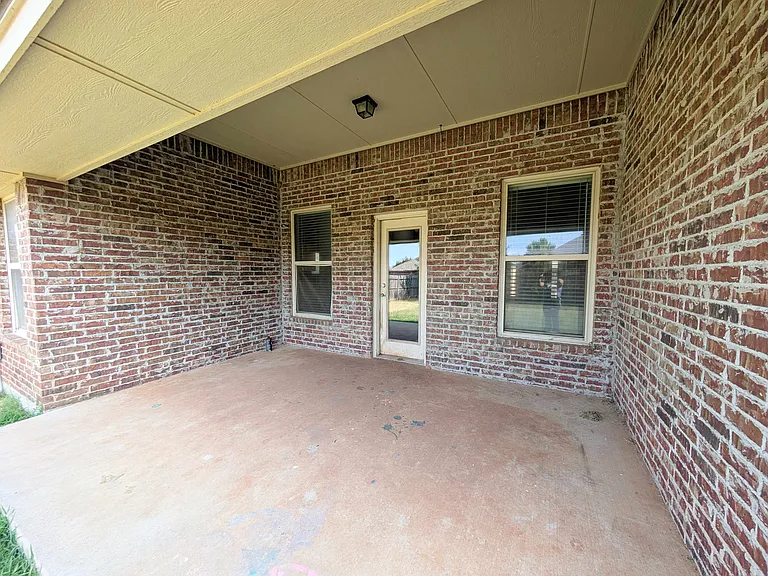 3012 NW 191st St — Photo 16