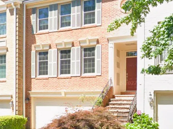 10952 Bloomingdale Dr, Rockville, MD 20852