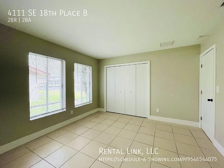 4111 SE 18th Pl #B — Photo 16