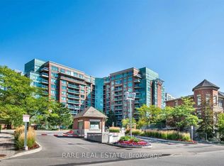 62 Suncrest Blvd #1015, Markham, ON L3T 7Y6