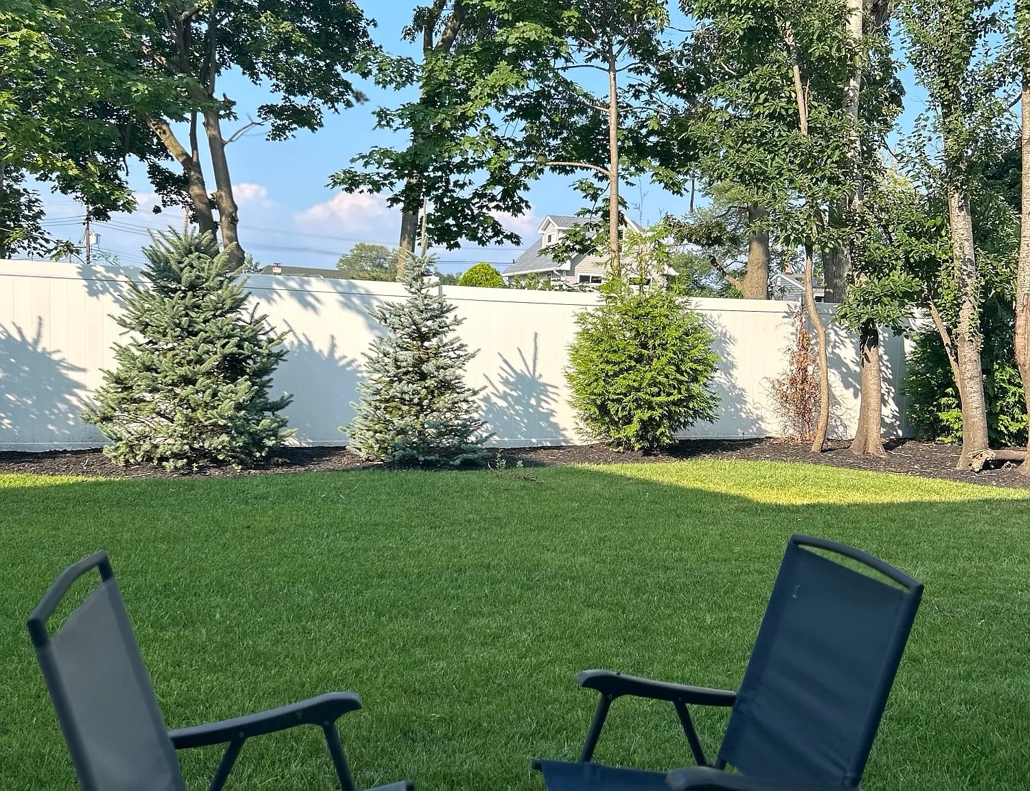 3 bed, 3.5 bath, 1601 sqft, $3,500 — Photo 3