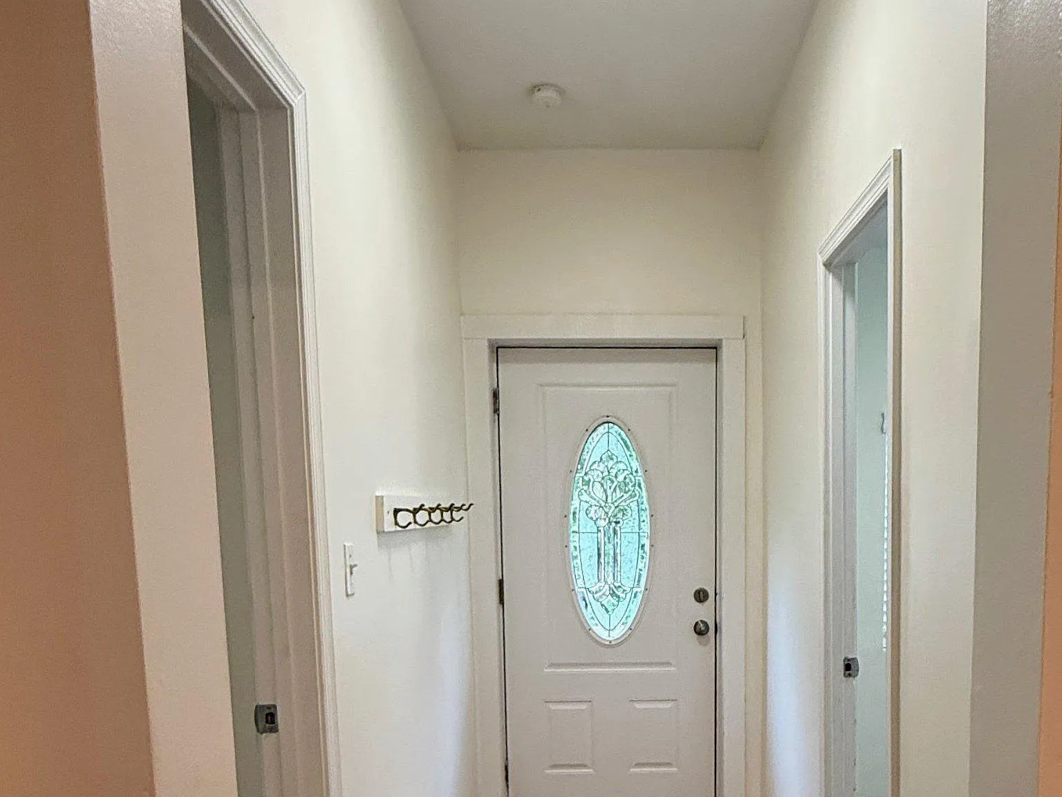 2 bed, 1.0 bath, 1192 sqft, $2,100 — Photo 2