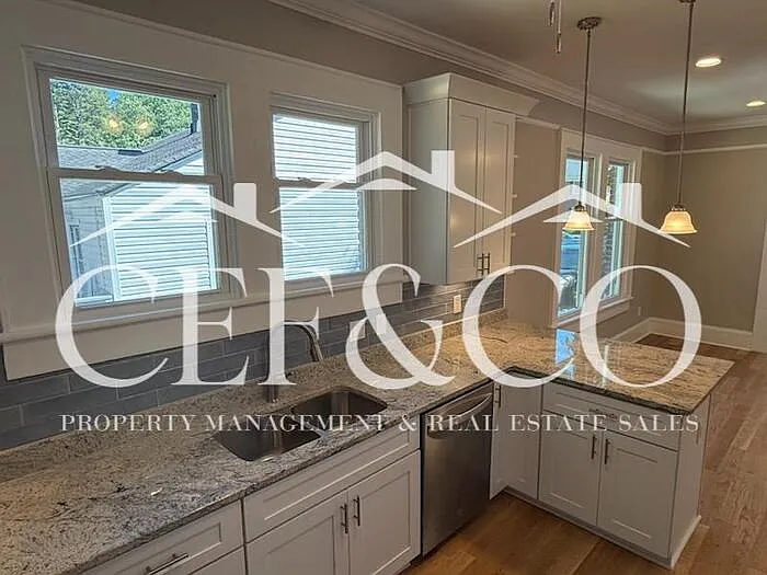 717 Connecticut Ave — Photo 21