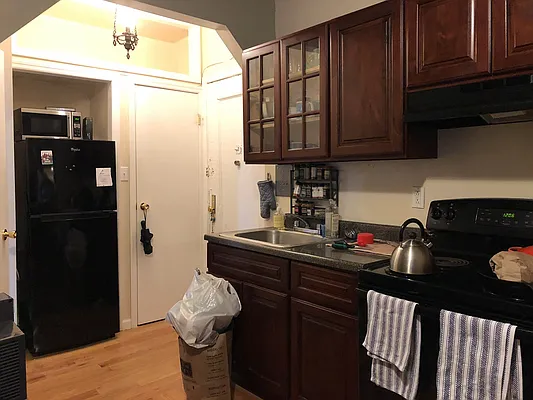 Rented by Lang Realty LLC | media 14