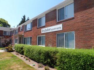 Brubaker Apartments, Seattle, WA 98117