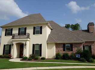 202 Macey Ln, Bossier City, LA 71111