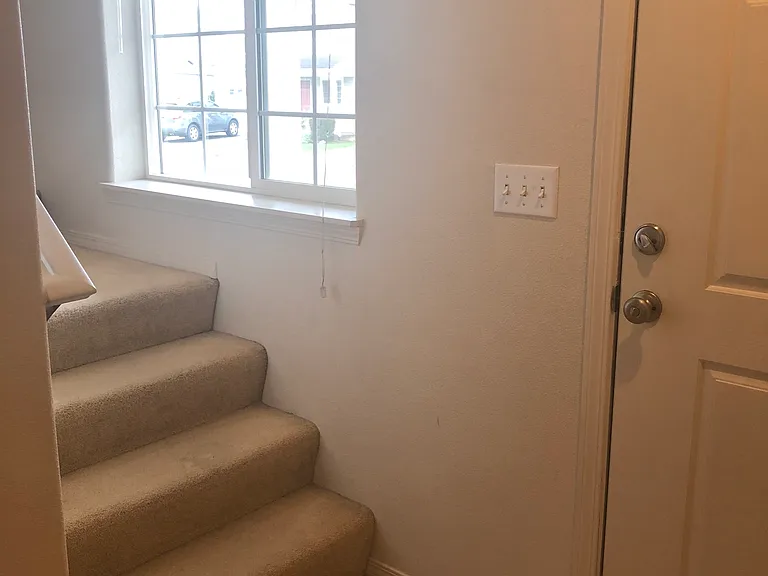16605 NW Oak Crk #1 — Photo 4