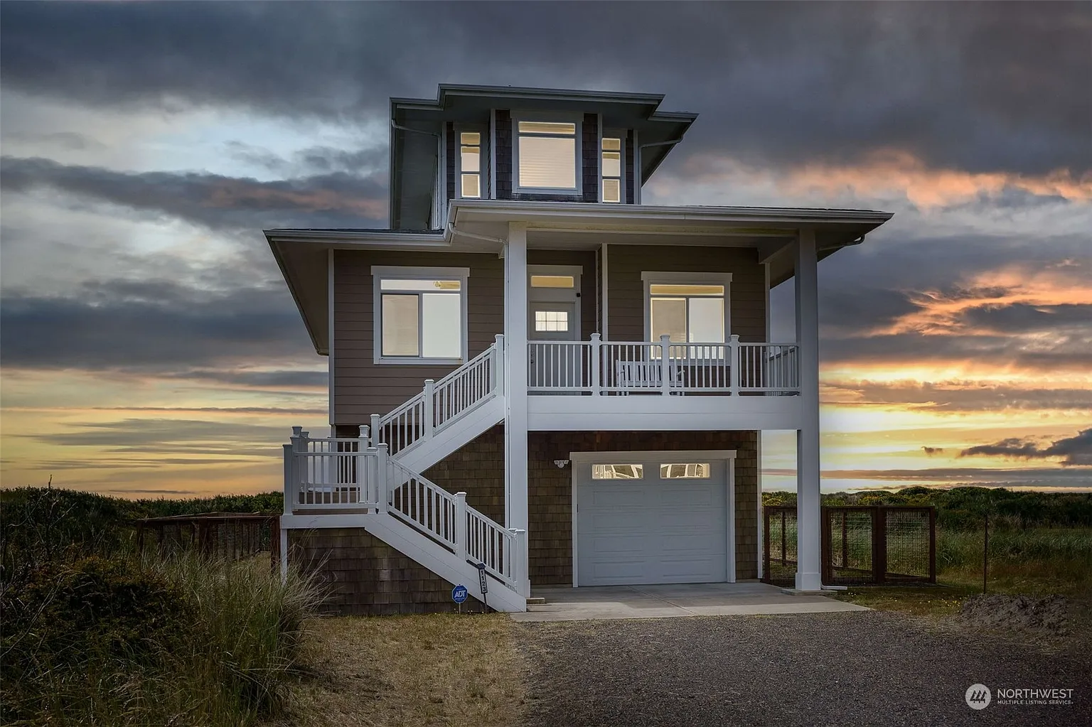 1123 Ocean Shores Boulevard SW photo 1